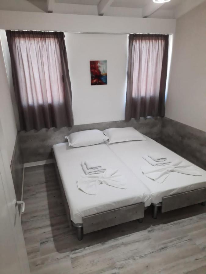Disy Apartments Vlorë 外观 照片