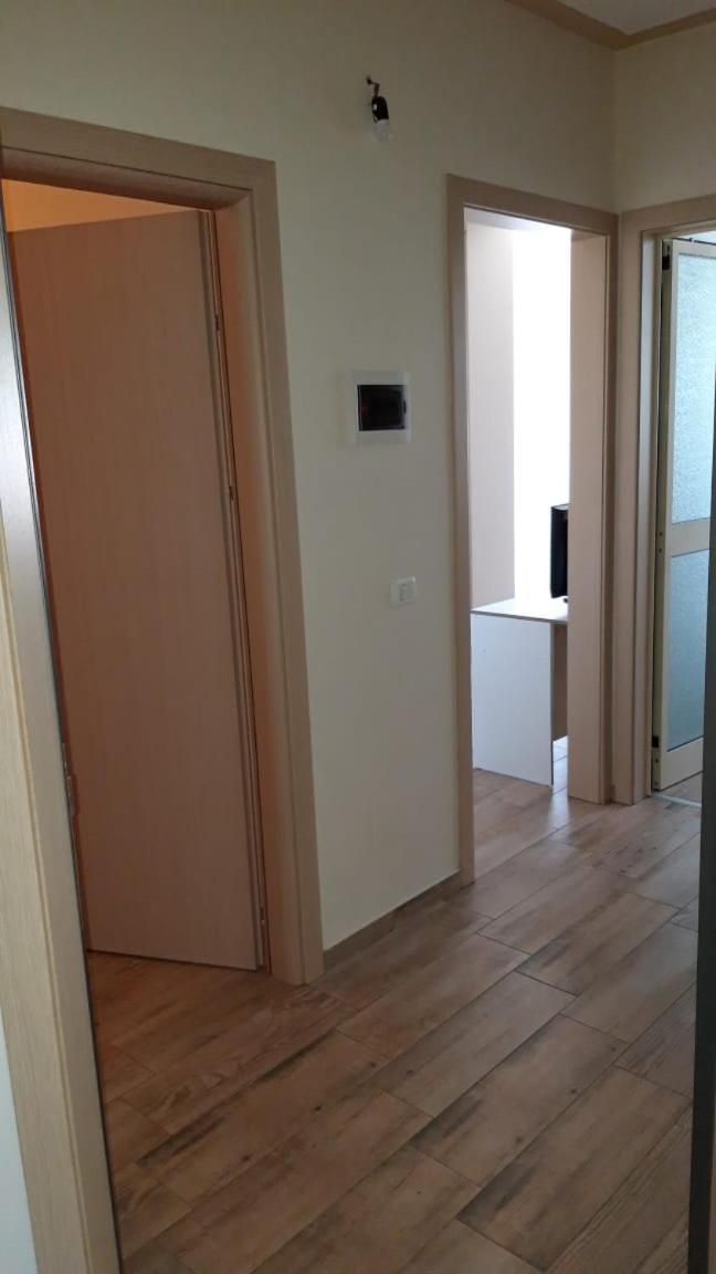 Disy Apartments Vlorë 客房 照片