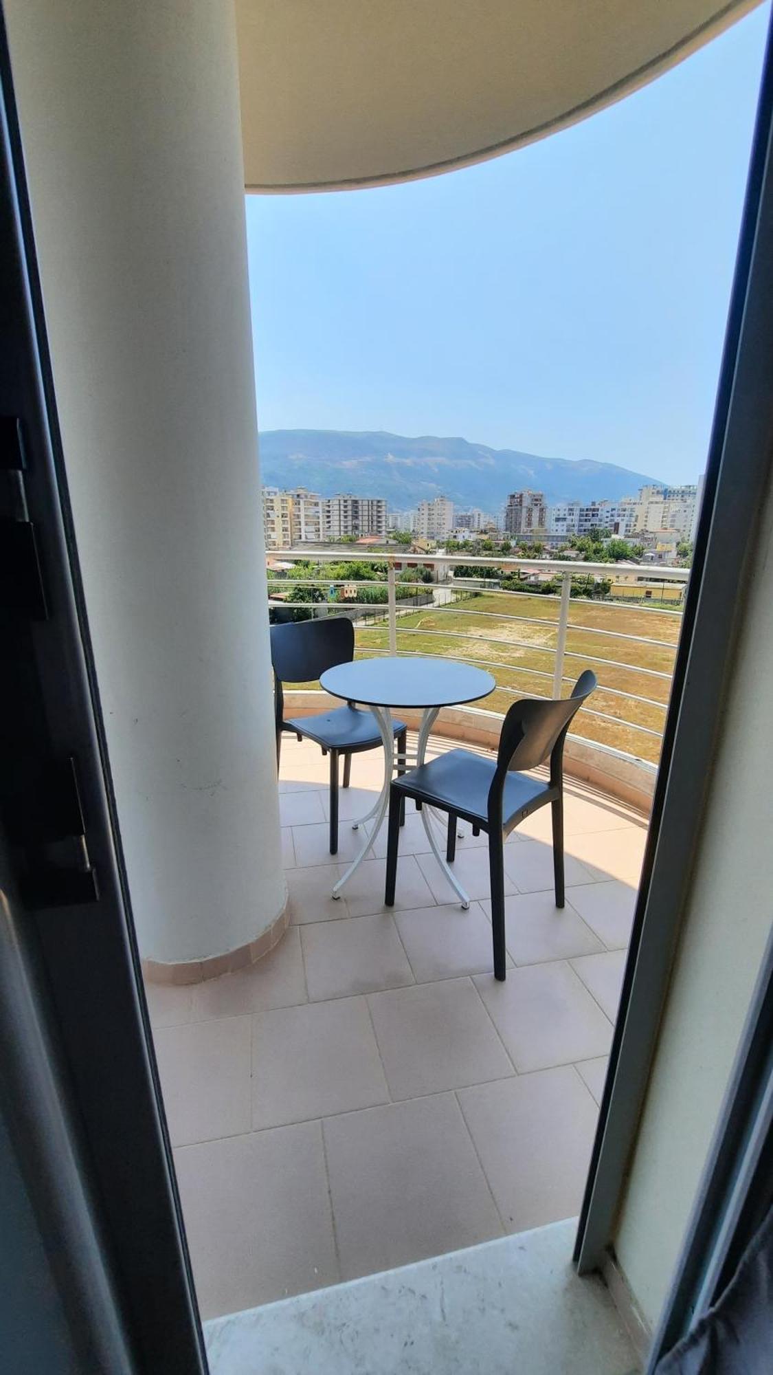 Disy Apartments Vlorë 外观 照片